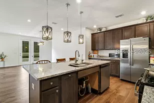 17 Mainland Lakes Dr, Bluffton, SC 29910 - Photo 5