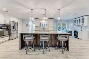 8 Edgewood Ct, Hilton Head Island, SC 29926 - Photo 11