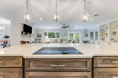8 Edgewood Court, Hilton Head Island, SC 29926 - Photo 13