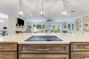 8 Edgewood Ct, Hilton Head Island, SC 29926 - Photo 13