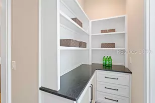 4 Plantation Dr, Hilton Head Island, SC 29928 - Photo 17