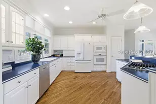 10 Bear Island Rd, Hilton Head Island, SC 29926 - Photo 11