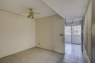 90 Gloucester Rd, Hilton Head Island, SC 29928 - Photo 5