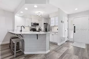 200 Colonnade Dr, Hilton Head Island, SC 29928 - Photo 5