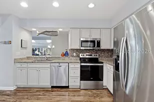 21 Lake Forest Dr, Hilton Head Island, SC 29928 - Photo 13