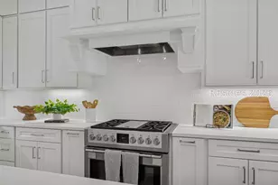 14 Chaplin Dr, Hilton Head Island, SC 29926 - Photo 7