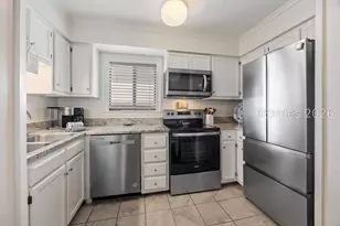 663 William Hilton Pkwy, Hilton Head Island, SC 29928 - Photo 9