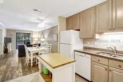 45 Folly Field Road #22J, Hilton Head Island, SC 29928 - Photo 15