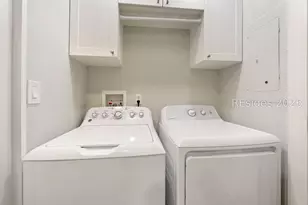 113 Shipyard Dr, Hilton Head Island, SC 29928 - Photo 21