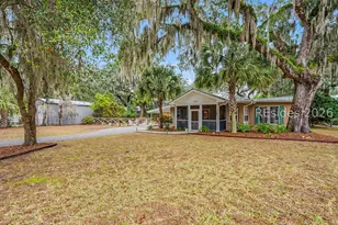 1309 Newcastle St, Beaufort, SC 29902 - Photo 5