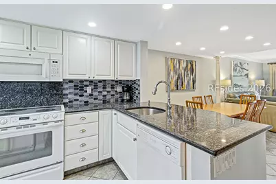 26 Forest Beach Drive #54, Hilton Head Island, SC 29928 - Photo 7