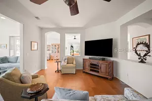 32 Hamilton Dr, Bluffton, SC 29909 - Photo 9