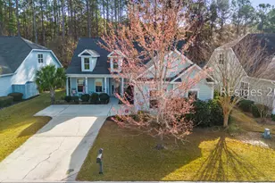 398 Lake Bluff Dr, Bluffton, SC 29910 - Photo 1