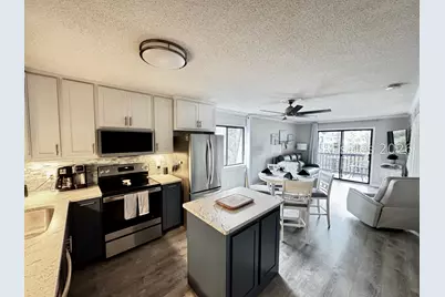 40 Folly Field Road #A17, Hilton Head Island, SC 29928 - Photo 5