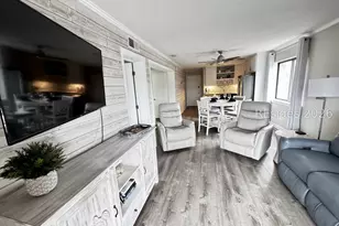 40 Folly Field Rd, Hilton Head Island, SC 29928 - Photo 11