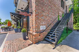 70 Lockwood Dr, Bluffton, SC 29910 - Photo 47