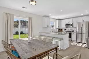 225 University Pkwy, Bluffton, SC 29909 - Photo 13