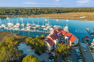 100 Helmsman Way, Hilton Head Island, SC 29928 - Photo 43