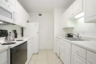 2 Lighthouse Ln, Hilton Head Island, SC 29928 - Photo 11