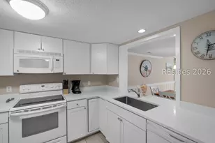 10 Lighthouse Rd, Hilton Head Island, SC 29928 - Photo 13