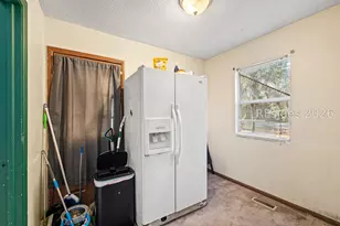 1332 Sea Island Pkwy, Saint Helena Island, SC 29920 - Photo 21