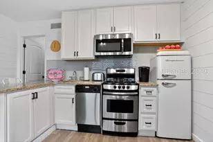 39 S Forest Beach Dr, Hilton Head Island, SC 29928 - Photo 13