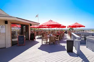 40 Folly Field Rd, Hilton Head Island, SC 29928 - Photo 39