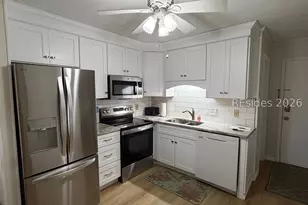 40 Folly Field Rd, Hilton Head Island, SC 29928 - Photo 1