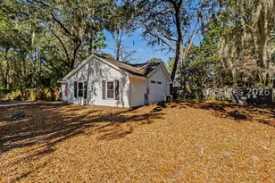 8 Factory Creek Rd, Beaufort, SC 29907 - Photo 31
