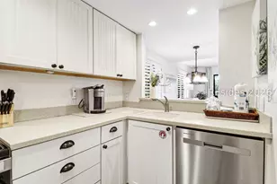 85 Folly Field Rd, Hilton Head Island, SC 29928 - Photo 7