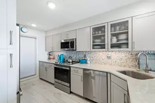 21 S Forest Beach Dr, Hilton Head Island, SC 29928 - Photo 7