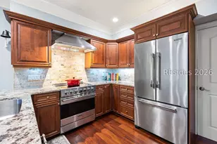 27 Spindle Ln, Hilton Head Island, SC 29926 - Photo 11