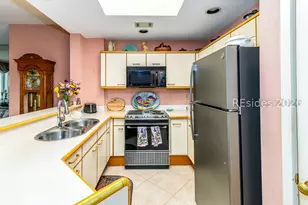 6 Village N Dr, Hilton Head Island, SC 29926 - Photo 13