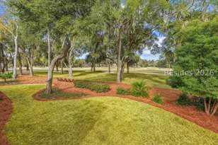 14 Inverness Dr, Bluffton, SC 29910 - Photo 3