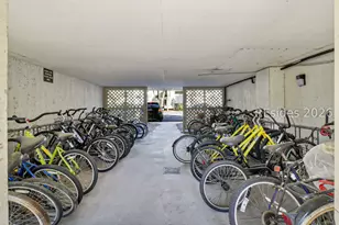 42 S Forest Beach Dr, Hilton Head Island, SC 29928 - Photo 31