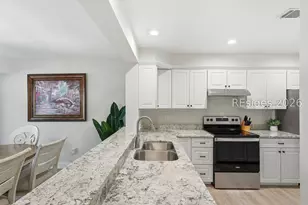 22 Lighthouse Rd, Hilton Head Island, SC 29928 - Photo 7