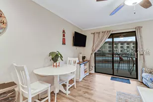 40 Folly Field Rd, Hilton Head Island, SC 29928 - Photo 17