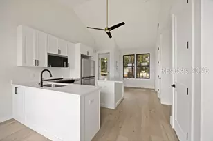 17 Fording Island Road Ext, Hilton Head Island, SC 29926 - Photo 9