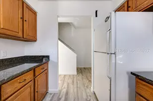 18 Salt Marsh Dr, Hilton Head Island, SC 29926 - Photo 7