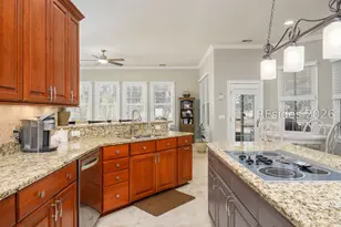 35 Victory Point Dr, Bluffton, SC 29910 - Photo 19