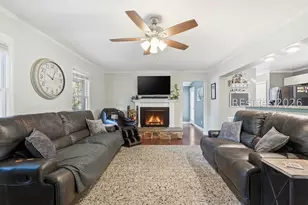 8 Meridith Ln, Beaufort, SC 29907 - Photo 9