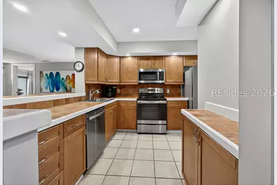 11 Forest Beach Drive #119, Hilton Head Island, SC 29928 - Photo 9