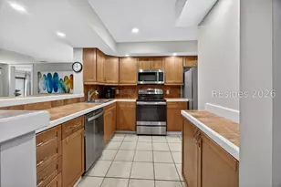 11 S Forest Beach Dr, Hilton Head Island, SC 29928 - Photo 9