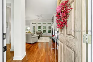 16 Honey Locust Cir, Hilton Head Island, SC 29926 - Photo 5