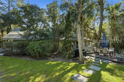 18 Sandpiper Street, Hilton Head Island, SC 29928 - Photo 31