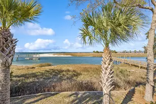 53 Ribaut Dr, Hilton Head Island, SC 29926 - Photo 5
