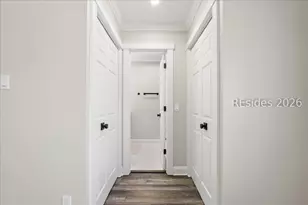 100 Mathews Dr, Hilton Head Island, SC 29926 - Photo 19