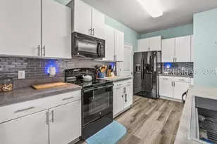 56 Holly Hall Rd, Beaufort, SC 29907 - Photo 11