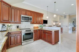 22 Folly Field Rd, Hilton Head Island, SC 29928 - Photo 7