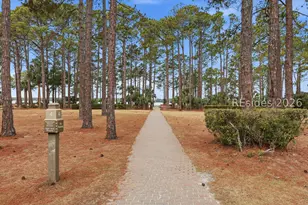 4 Braddock Bluff Dr, Hilton Head Island, SC 29928 - Photo 7